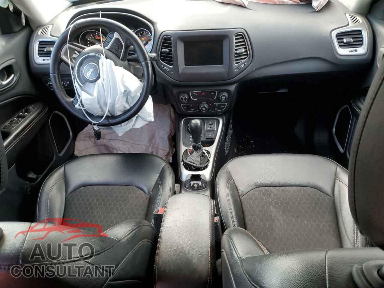 JEEP COMPASS 2019 - 3C4NJDBB3KT654294
