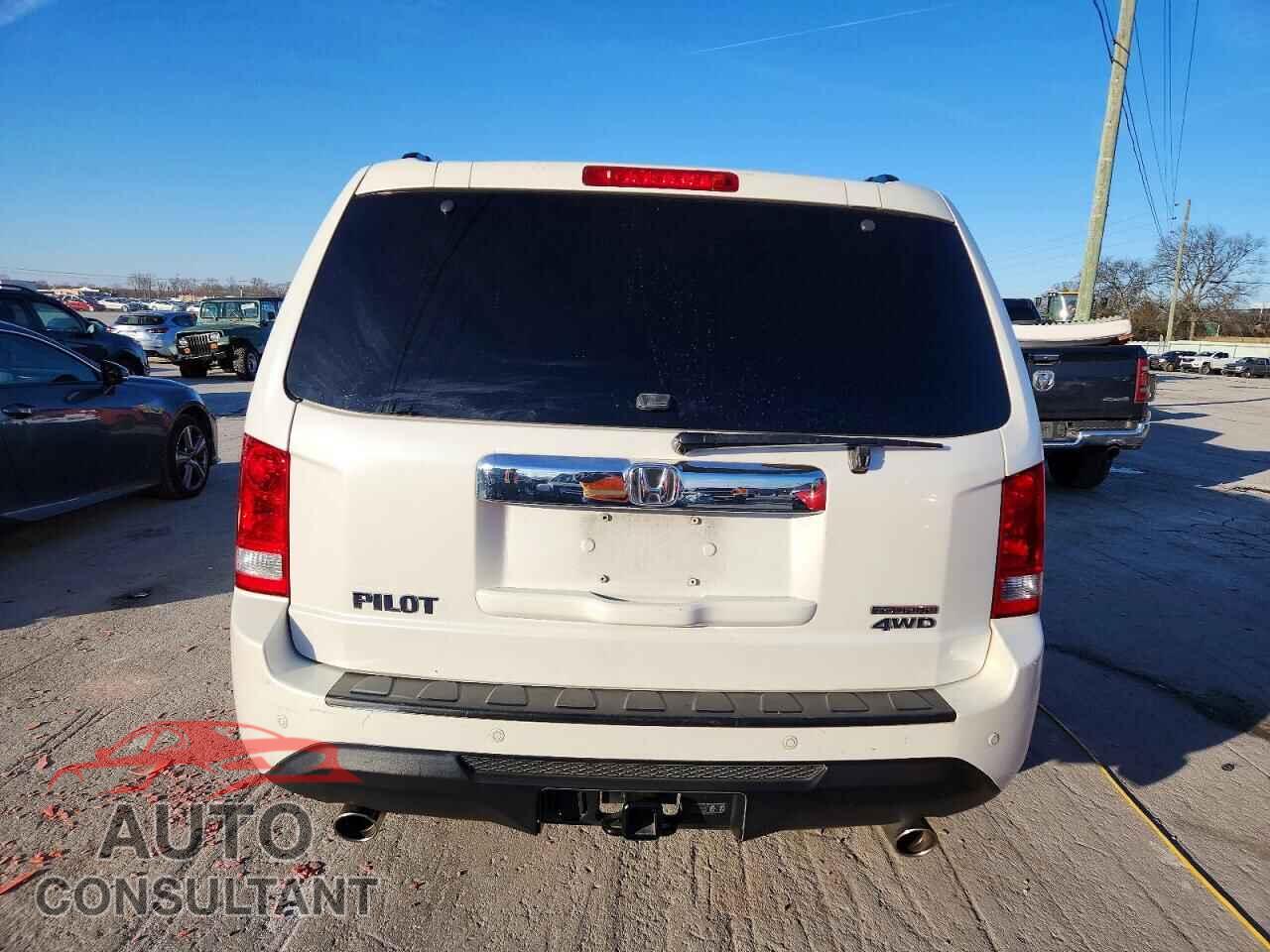 HONDA PILOT 2014 - 5FNYF4H97EB010271