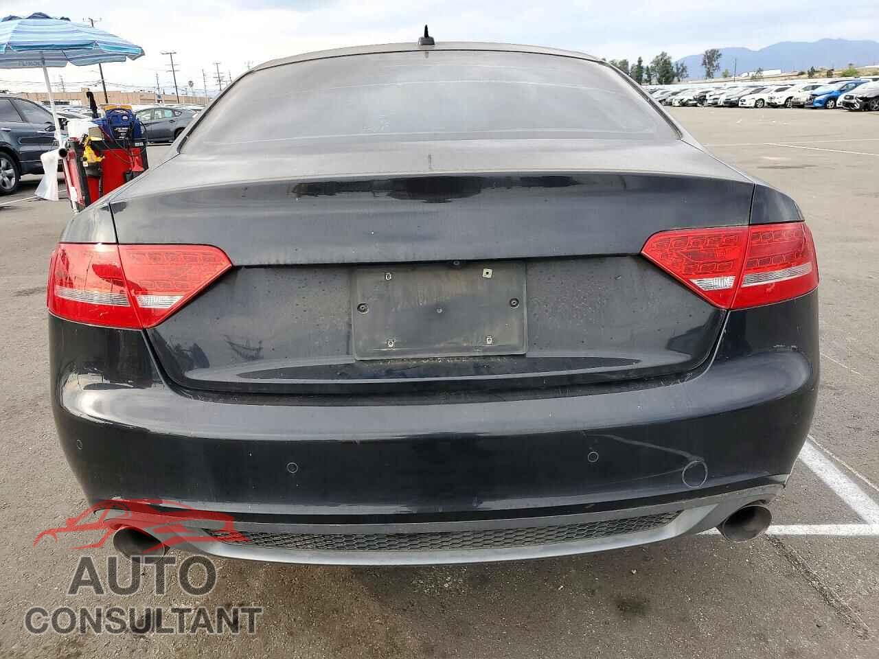 AUDI A5 2012 - WAUWFAFR6CA003923