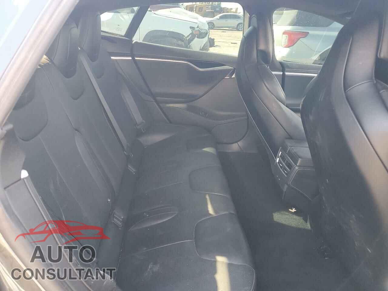 TESLA MODEL S 2016 - 5YJSA1E48GF161554