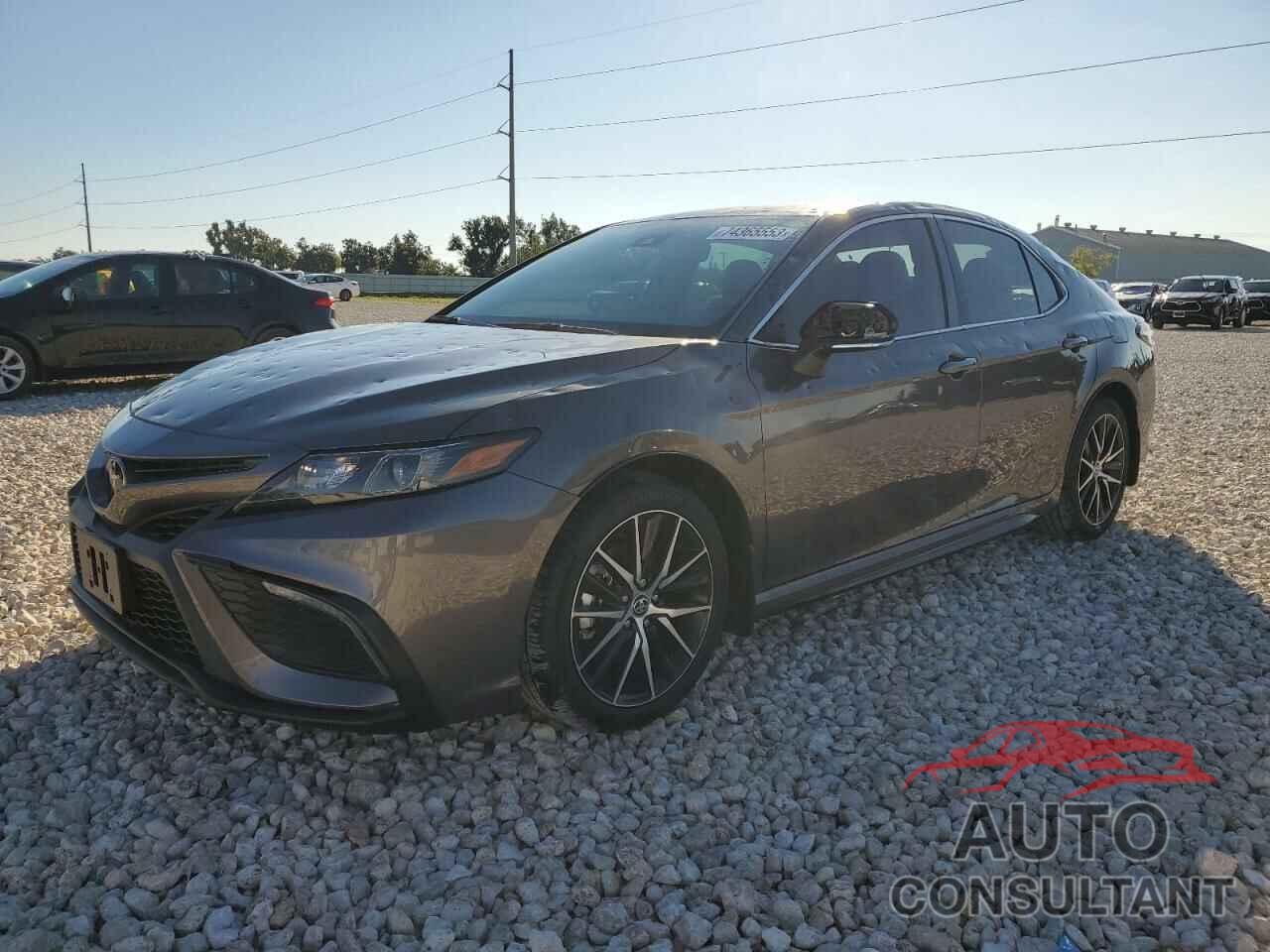 TOYOTA CAMRY 2023 - 4T1G11AK0PU811264