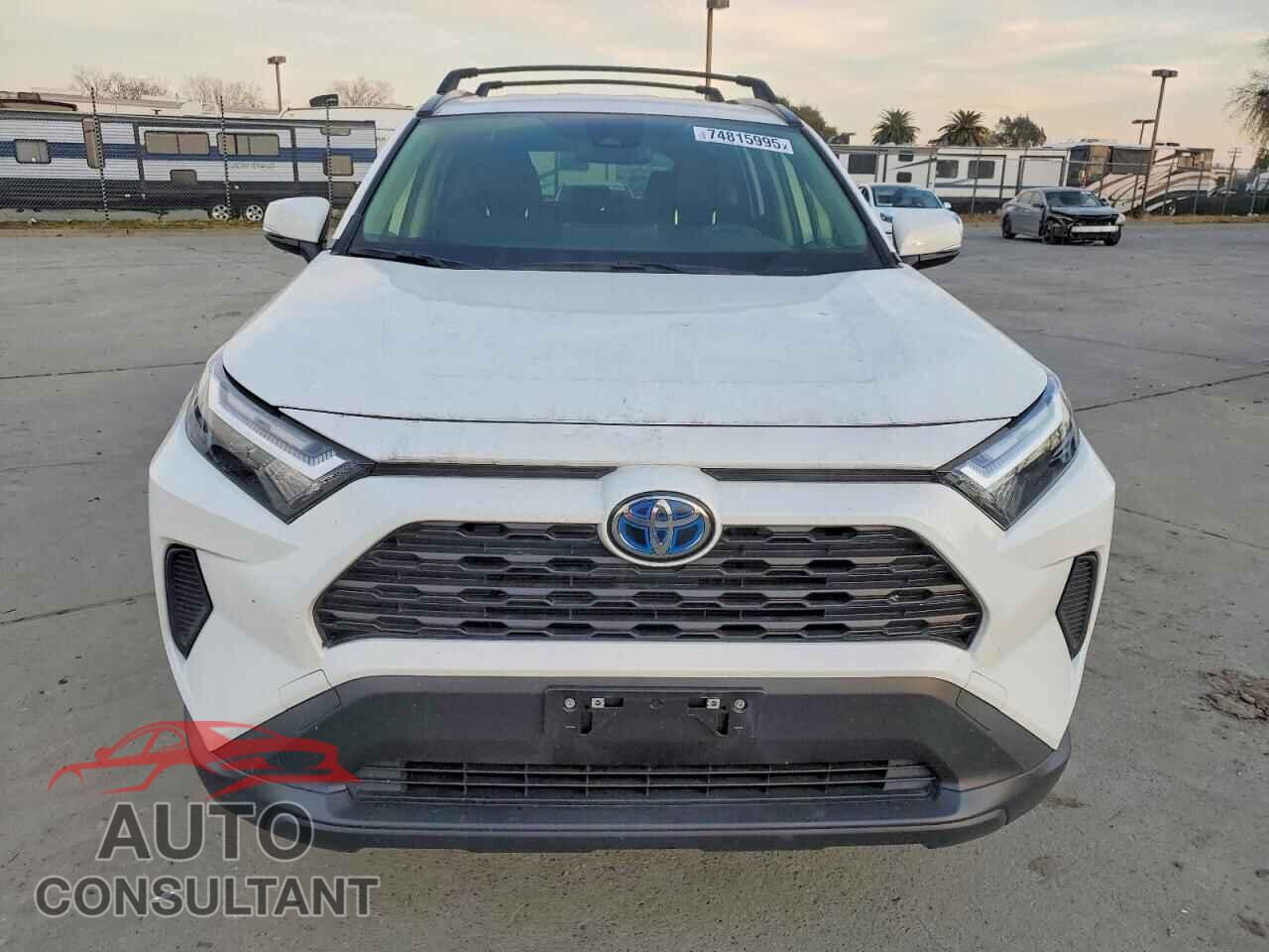 TOYOTA RAV4 2024 - JTMRWRFV8RD214026