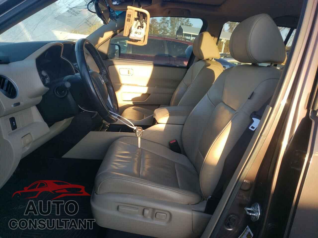 HONDA PILOT 2012 - 5FNYF3H58CB043073
