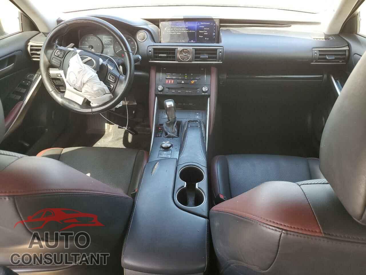 LEXUS IS 2017 - JTHBA1D25H5048789