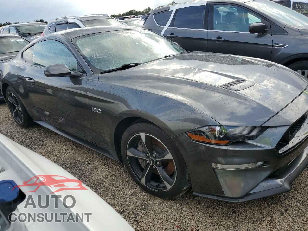 FORD MUSTANG 2018 - 1FA6P8CF9J5153667