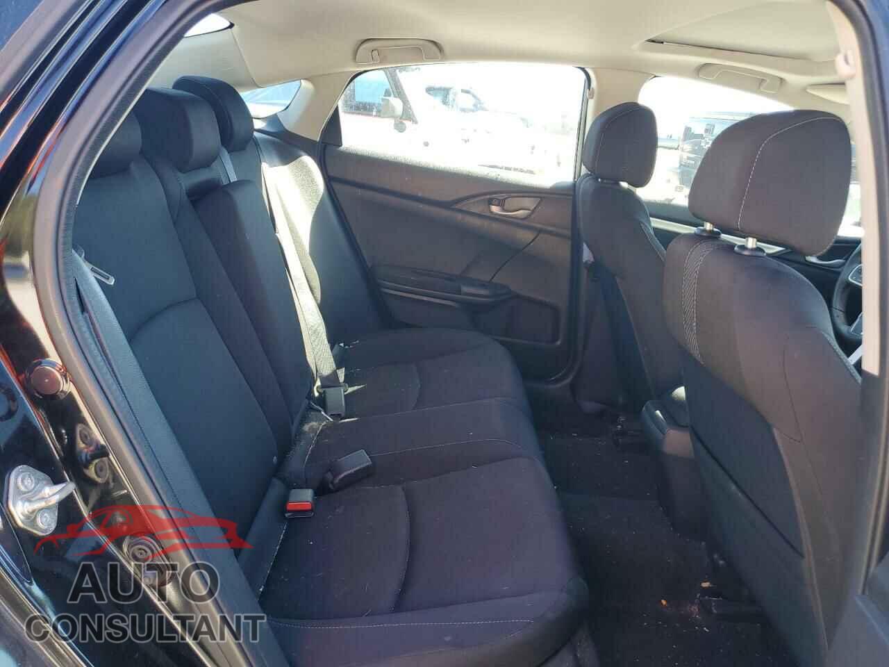 HONDA CIVIC 2017 - 2HGFC2F77HH548426