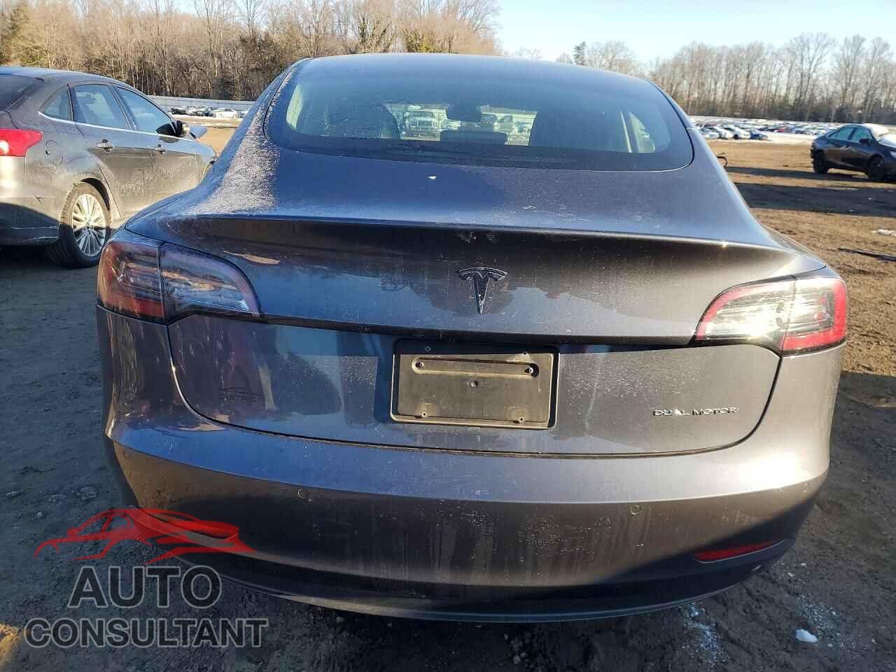 TESLA MODEL 3 2020 - 5YJ3E1EB0LF720404