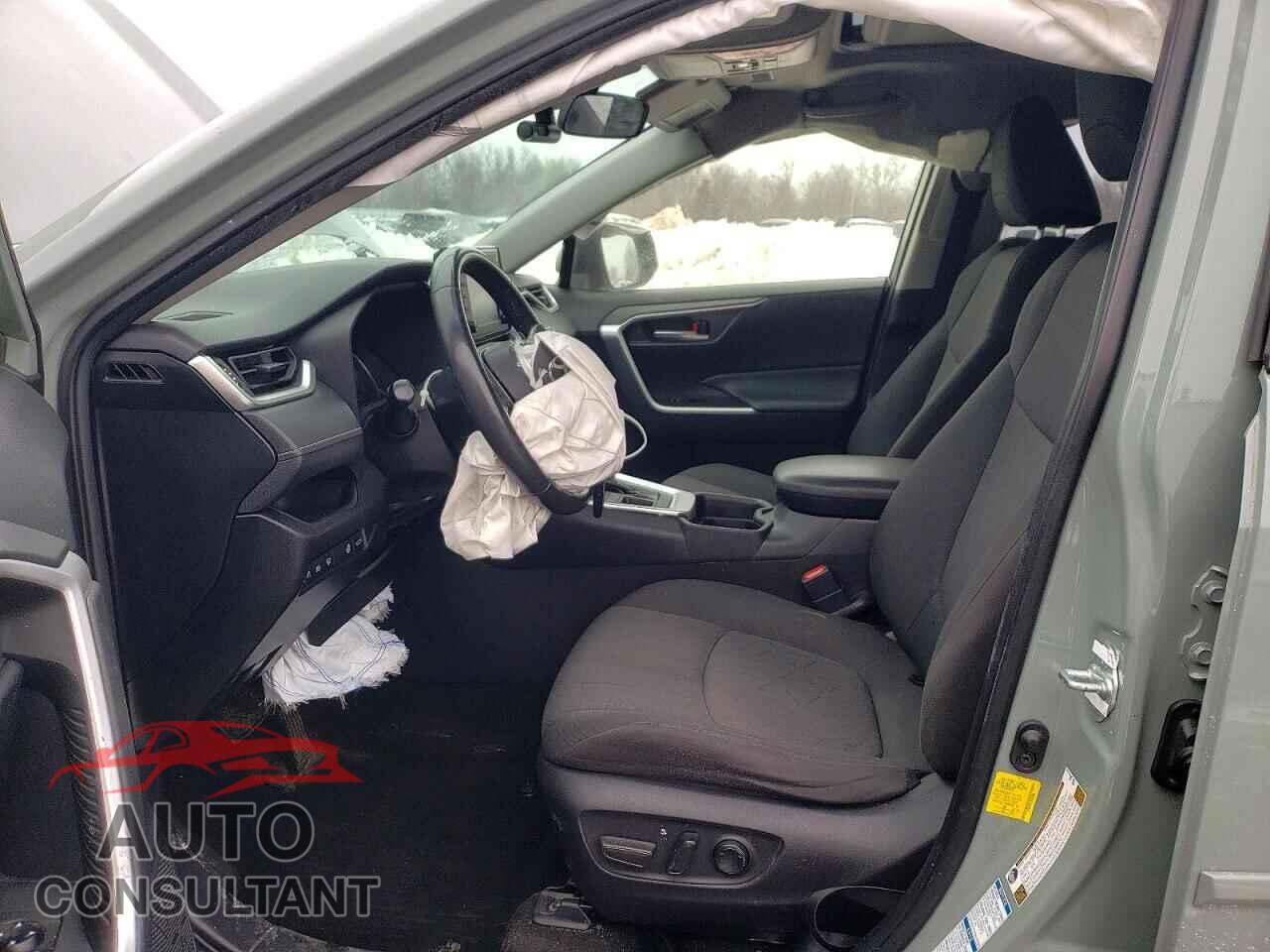 TOYOTA RAV4 2019 - JTMP1RFV2KD033080