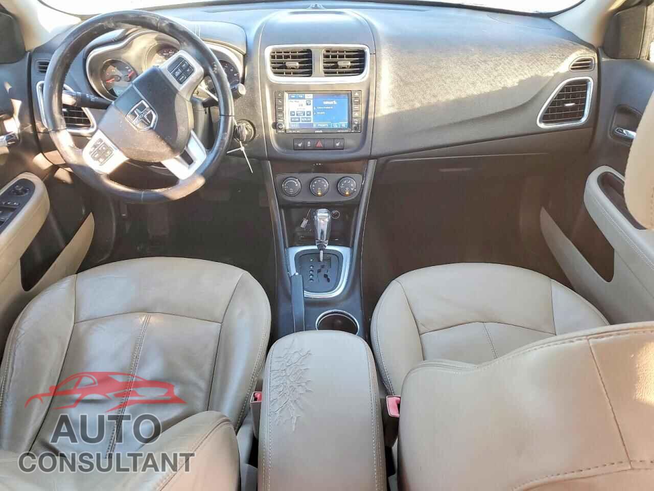 DODGE AVENGER 2011 - 1B3BD2FG3BN621656