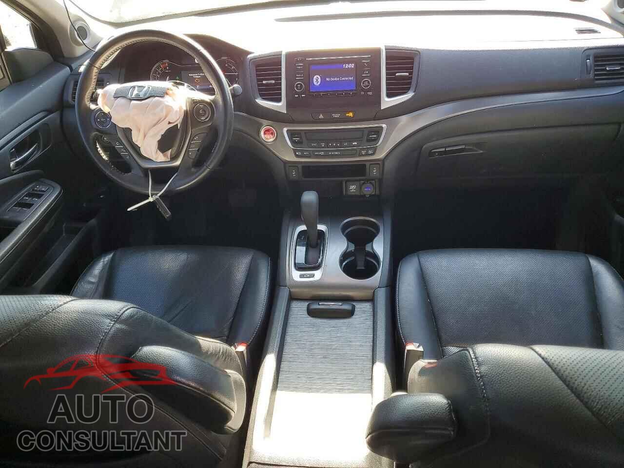 HONDA RIDGELINE 2017 - 5FPYK3F53HB019714