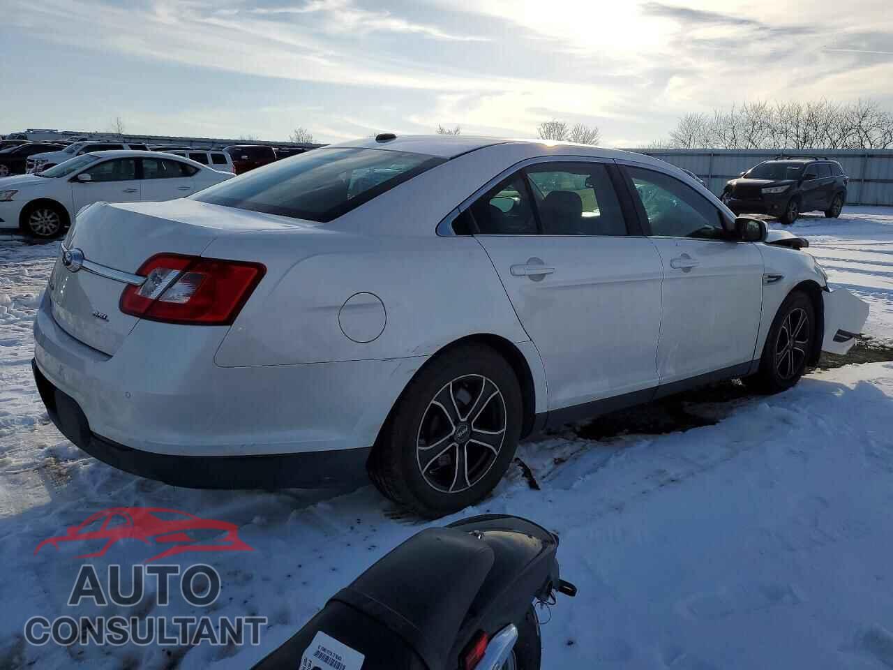 FORD TAURUS 2011 - 1FAHP2EW4BG182972