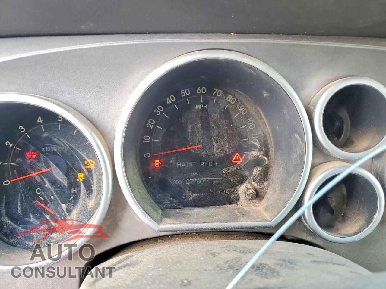 TOYOTA SEQUOIA 2011 - 5TDKY5G15BS035856