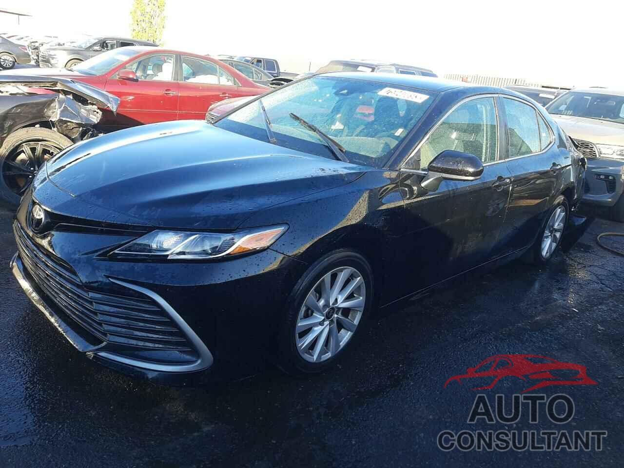 TOYOTA CAMRY 2021 - 4T1C11AK2MU593662