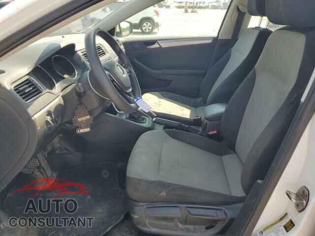 VOLKSWAGEN JETTA 2017 - 3VW2B7AJ7HM256841