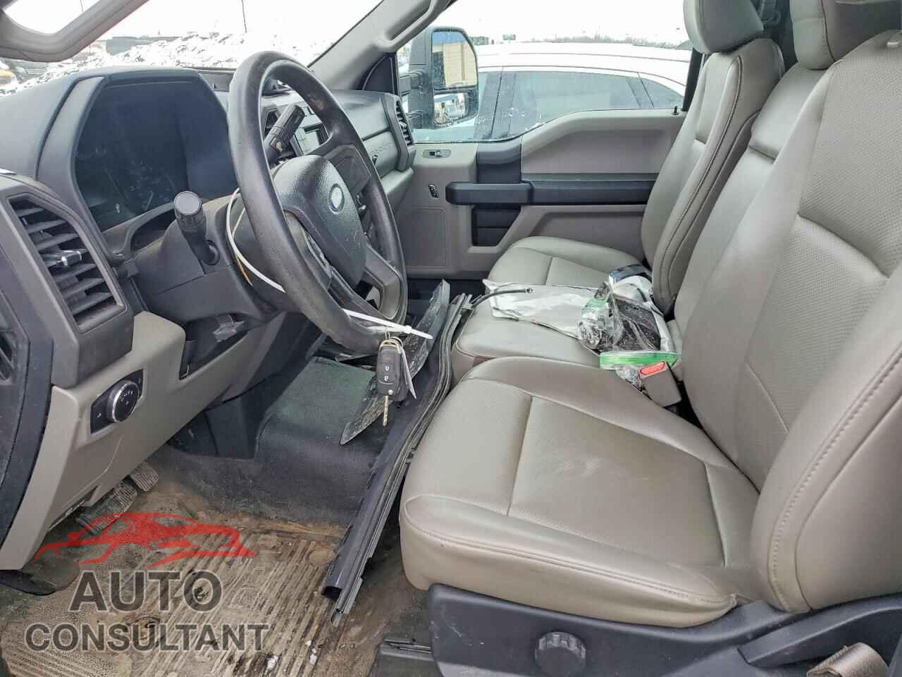 FORD F250 2017 - 1FTBF2B63HEE89884