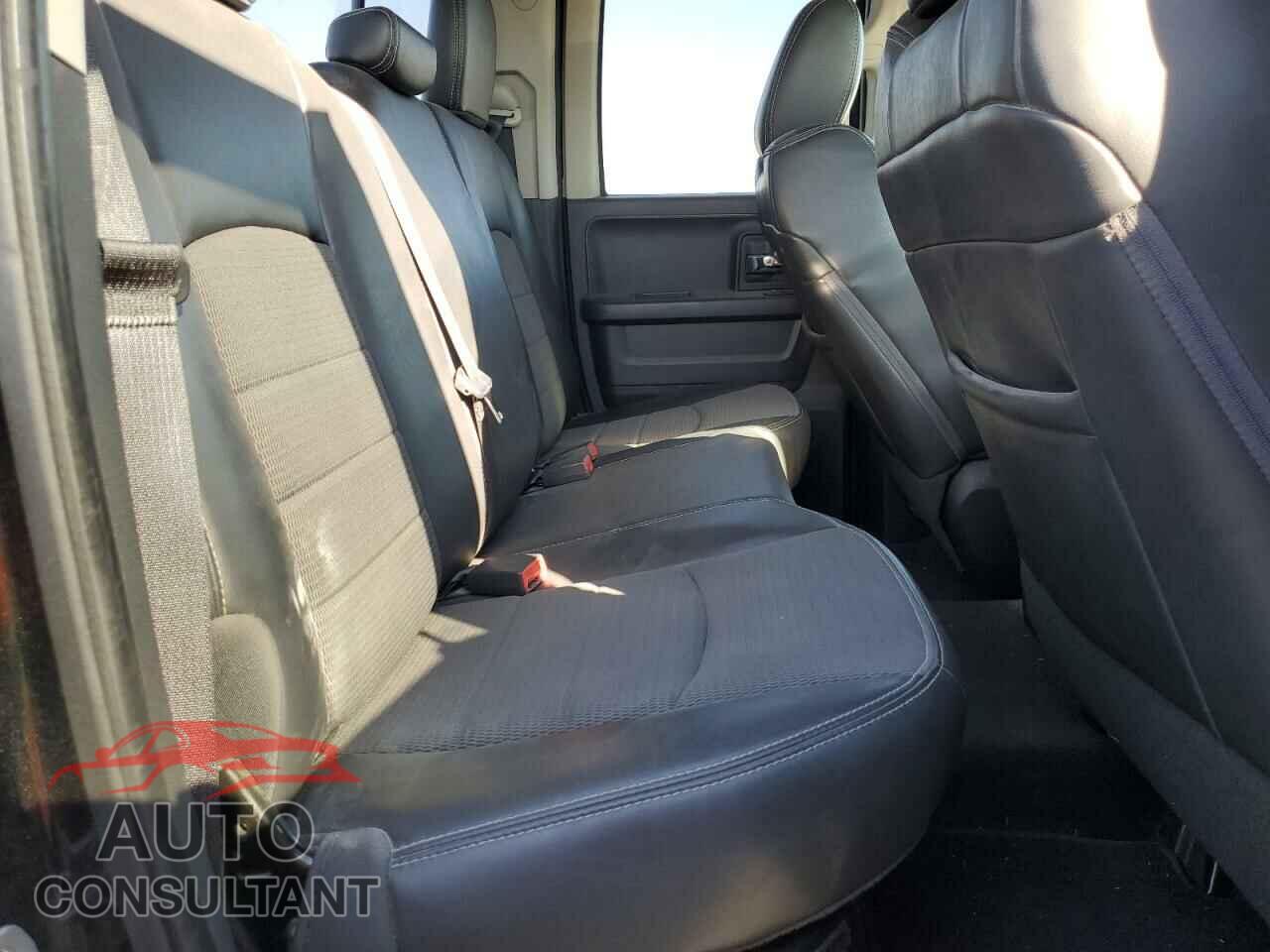 DODGE RAM 1500 2012 - 1C6RD7HT3CS336325