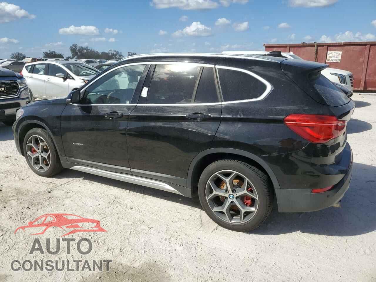 BMW X1 2017 - WBXHT3C38H5F76389