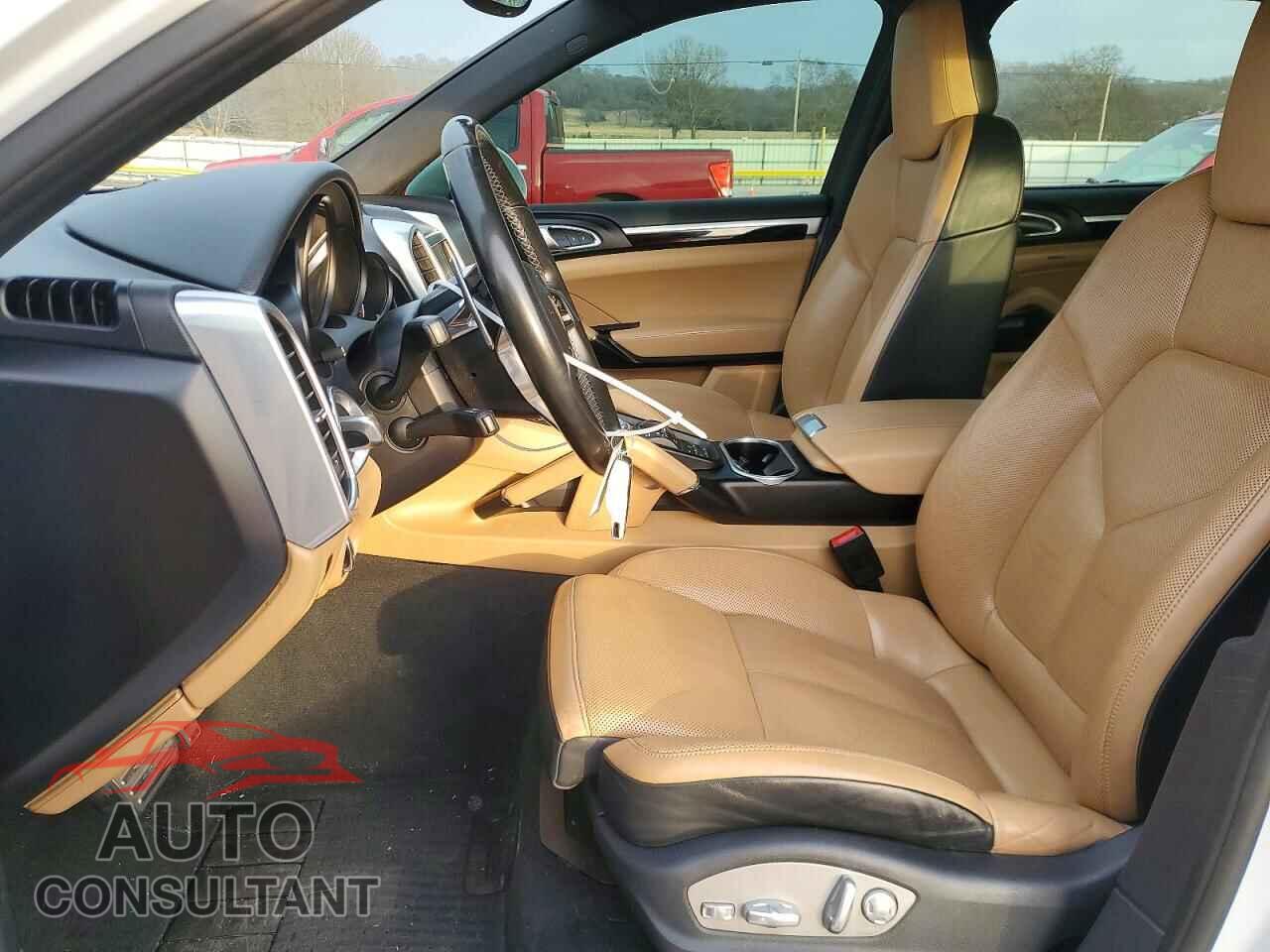 PORSCHE CAYENNE 2016 - WP1AB2A23GLA94375