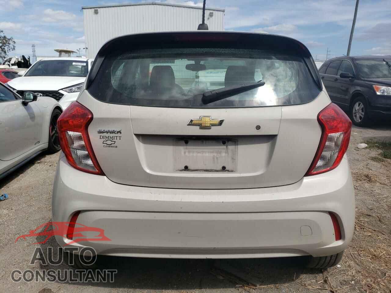 CHEVROLET SPARK 2017 - KL8CB6SA4HC762363