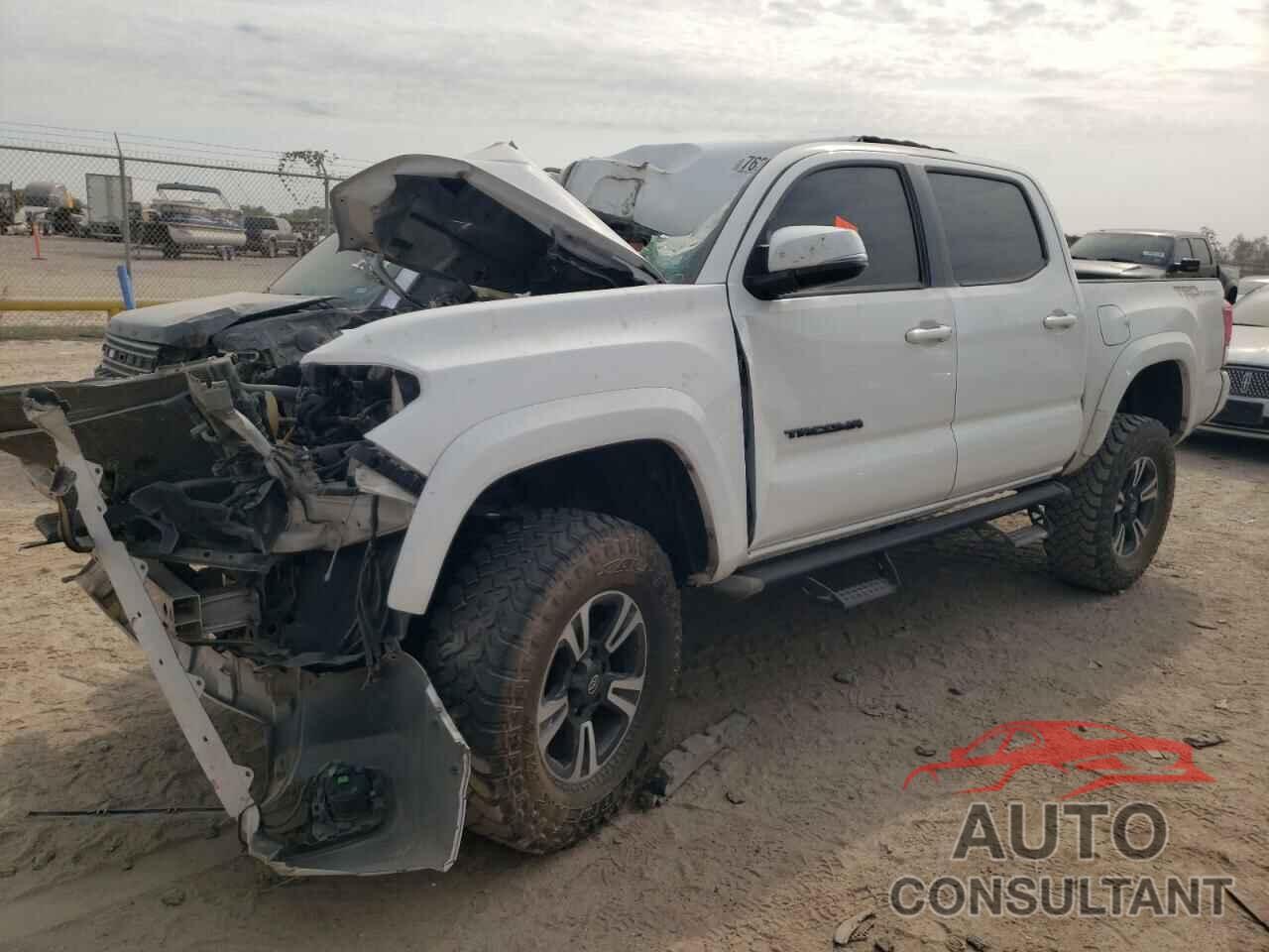 TOYOTA TACOMA 2018 - 3TMAZ5CN0JM071275