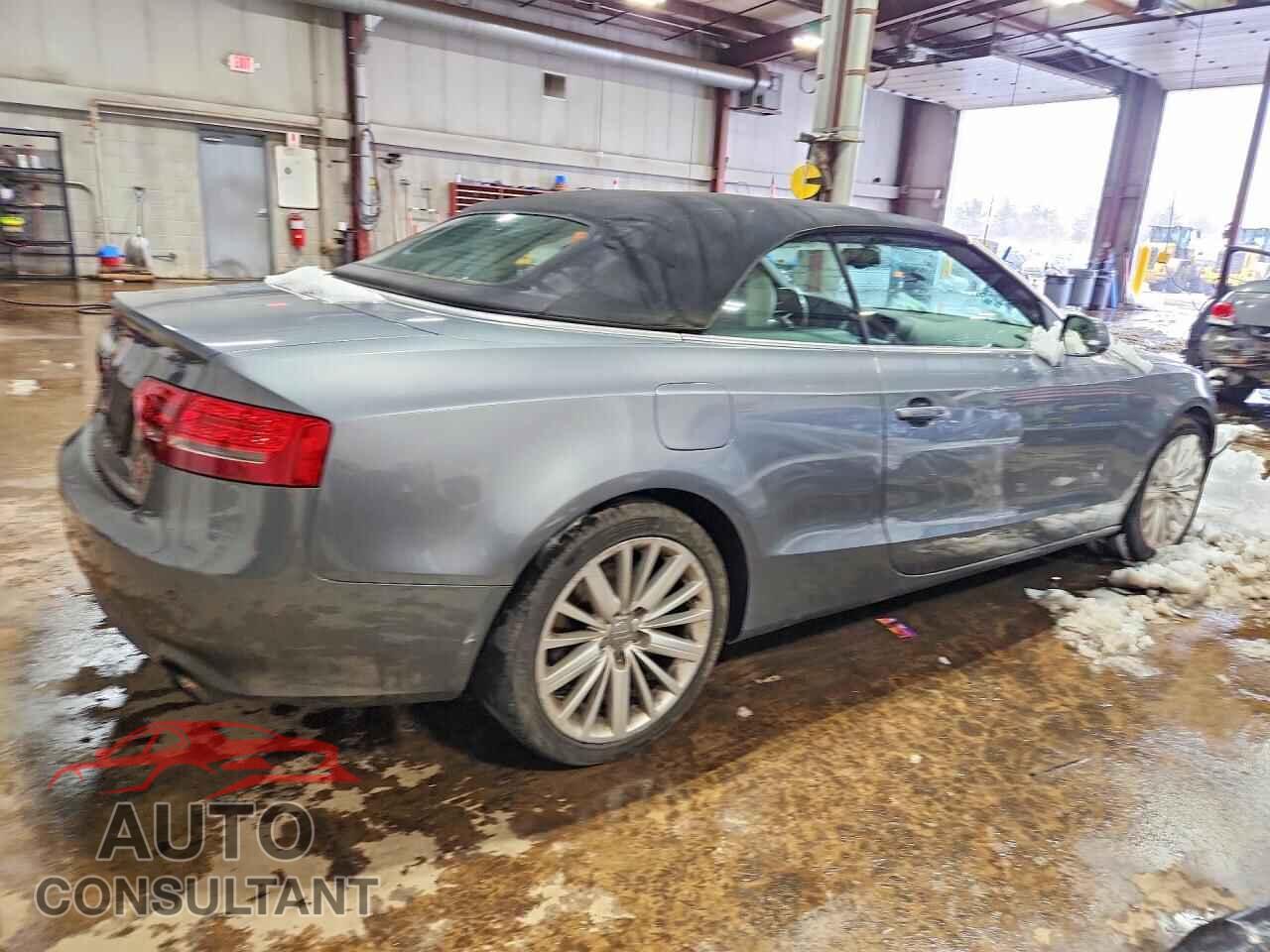 AUDI A5 2012 - WAULFAFH9CN004941