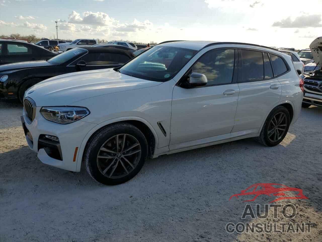 BMW X3 2018 - 5UXTS3C54J0Z01534