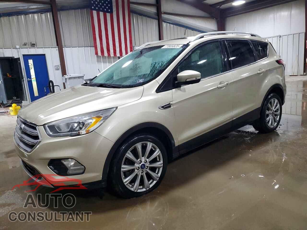 FORD ESCAPE 2017 - 1FMCU9JD7HUE32334