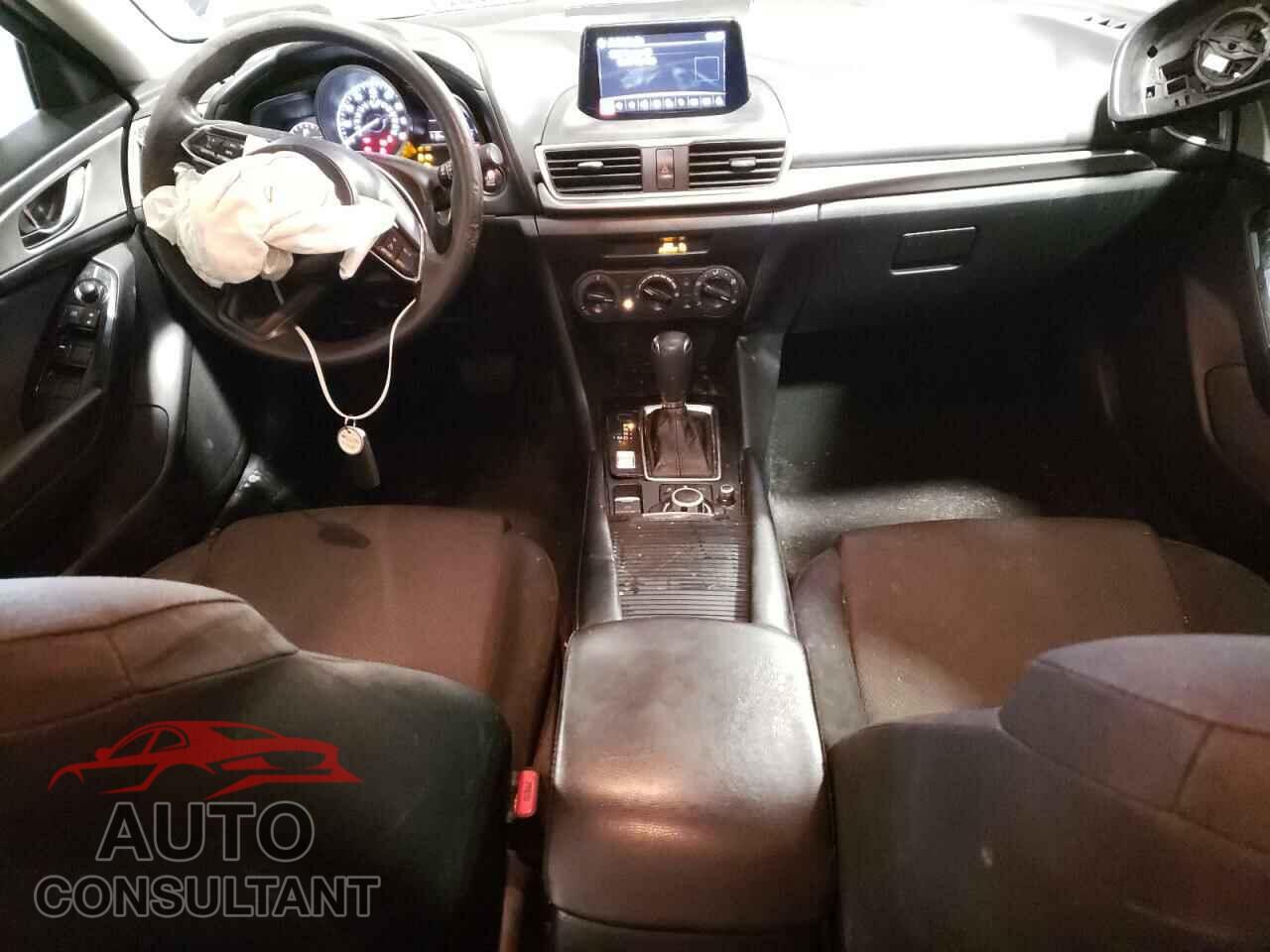 MAZDA 3 2017 - 3MZBN1U71HM107720