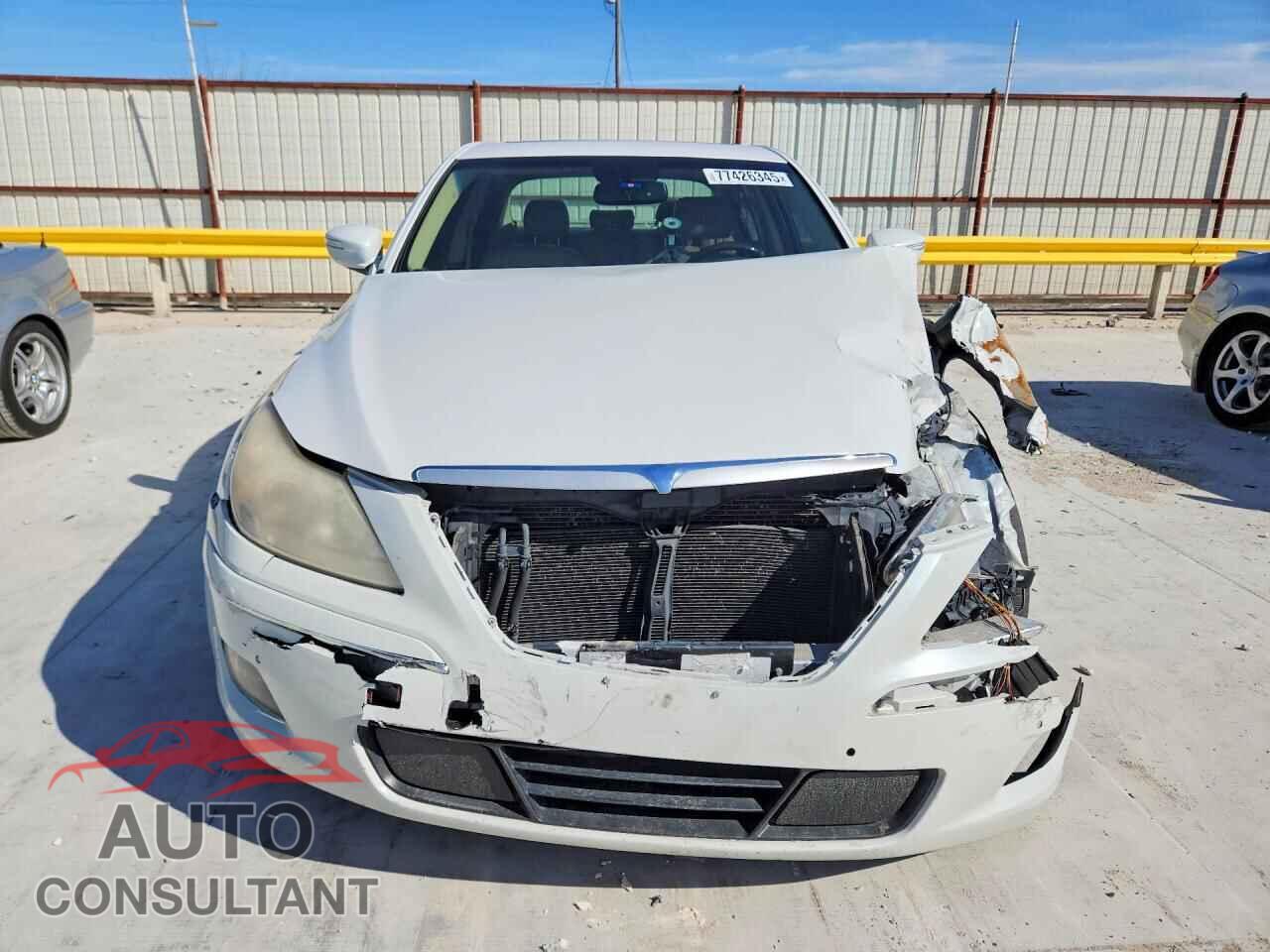 HYUNDAI GENESIS 2011 - KMHGC4DF1BU128251