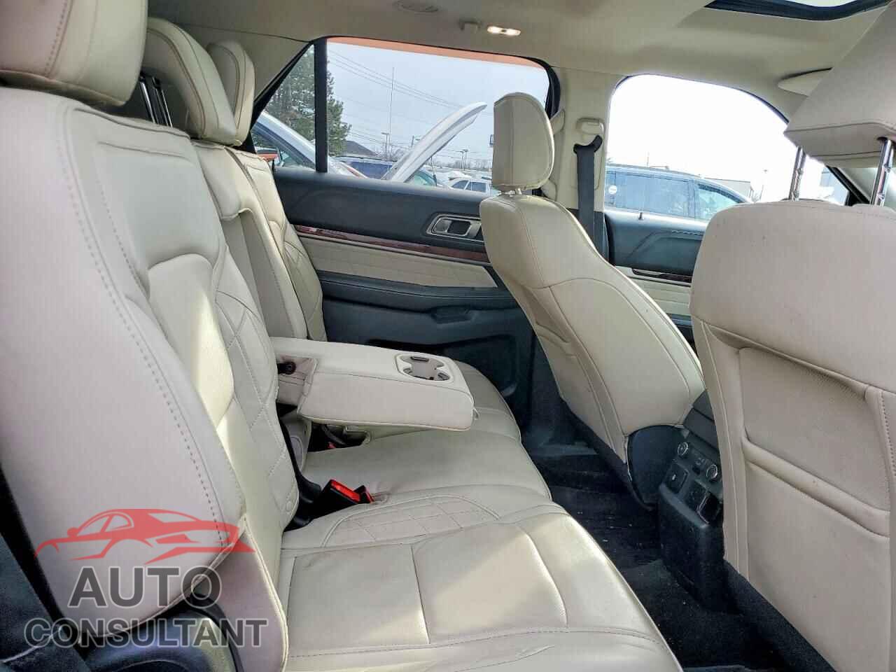FORD EXPLORER 2018 - 1FM5K8HT2JGA96649