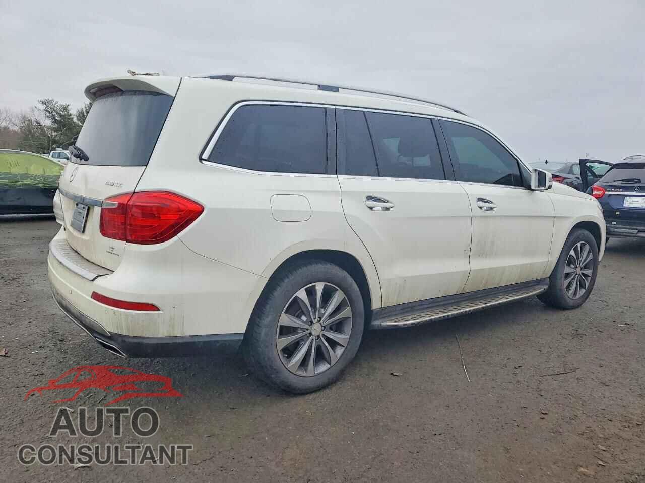 MERCEDES-BENZ GL-CLASS 2013 - 4JGDF7CE3DA177119