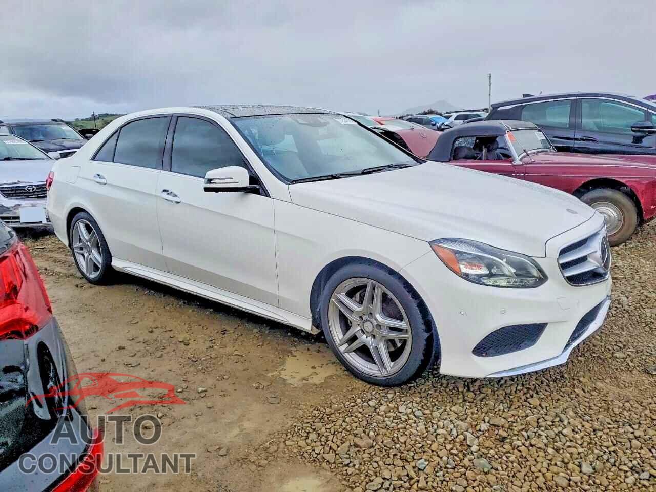 MERCEDES-BENZ E-CLASS 2014 - WDDHF5KB3EA968548