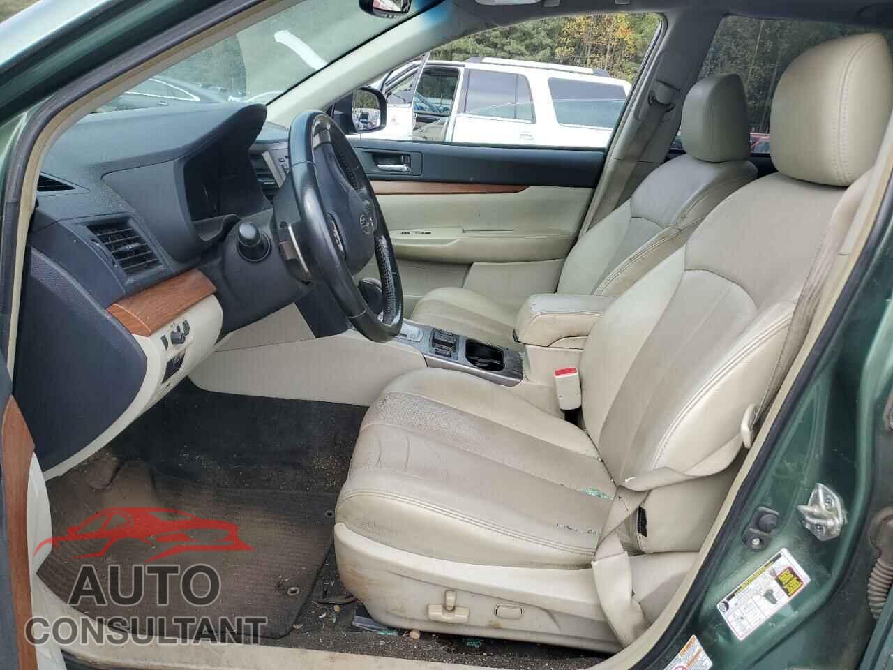 SUBARU OUTBACK 2013 - 4S4BREKC1D2211569