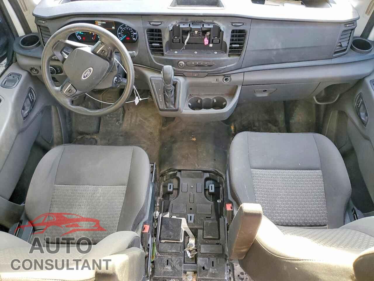 FORD TRANSIT 2023 - 1FTBR1CG3PKA85203