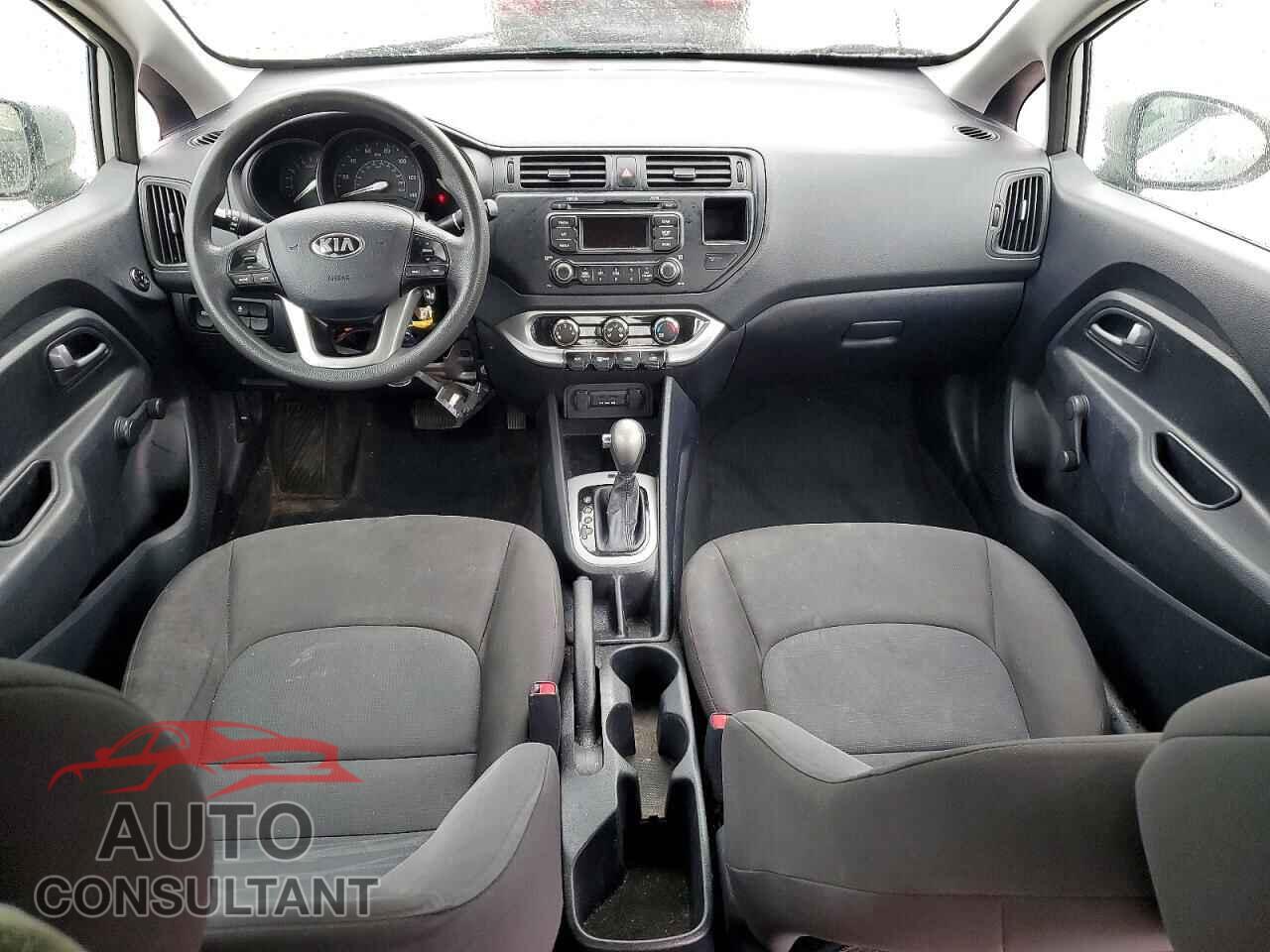 KIA RIO 2013 - KNADM4A38D6282815