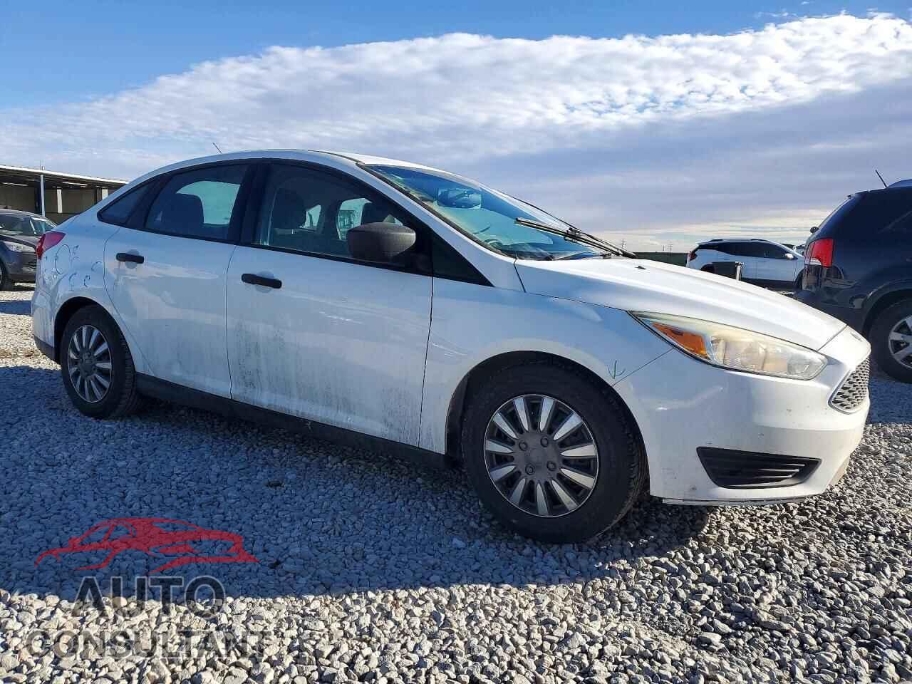 FORD FOCUS 2015 - 1FADP3E27FL335990
