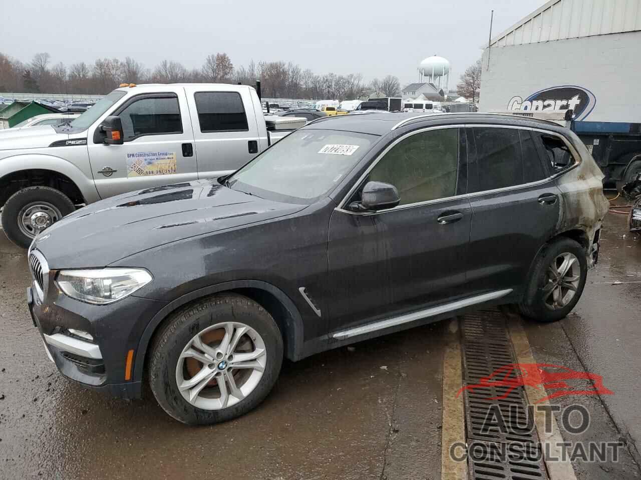 BMW X3 2019 - 5UXTR9C54KLR04707