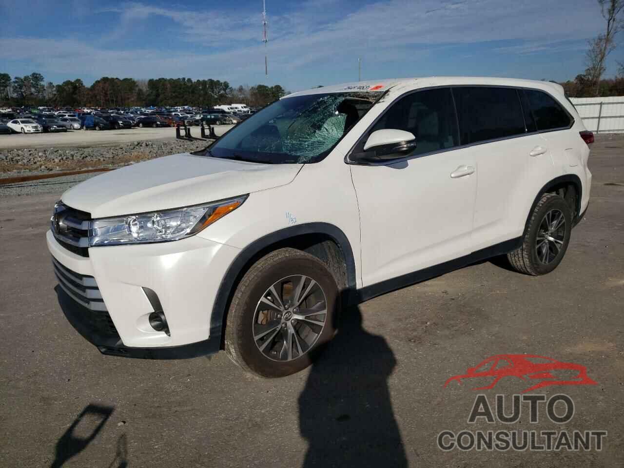 TOYOTA HIGHLANDER 2019 - 5TDZARFH9KS047338