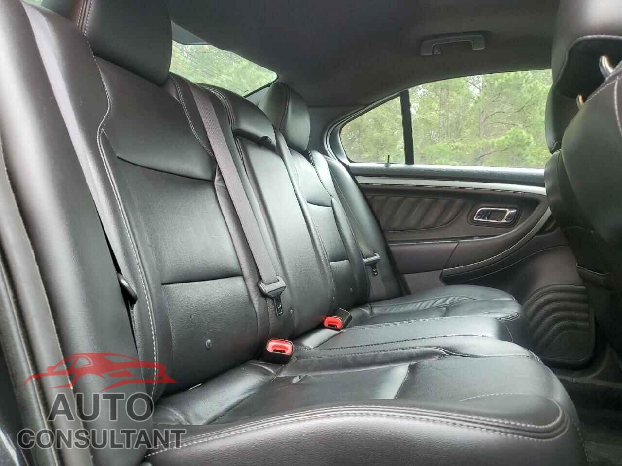 FORD TAURUS 2015 - 1FAHP2E84FG189945