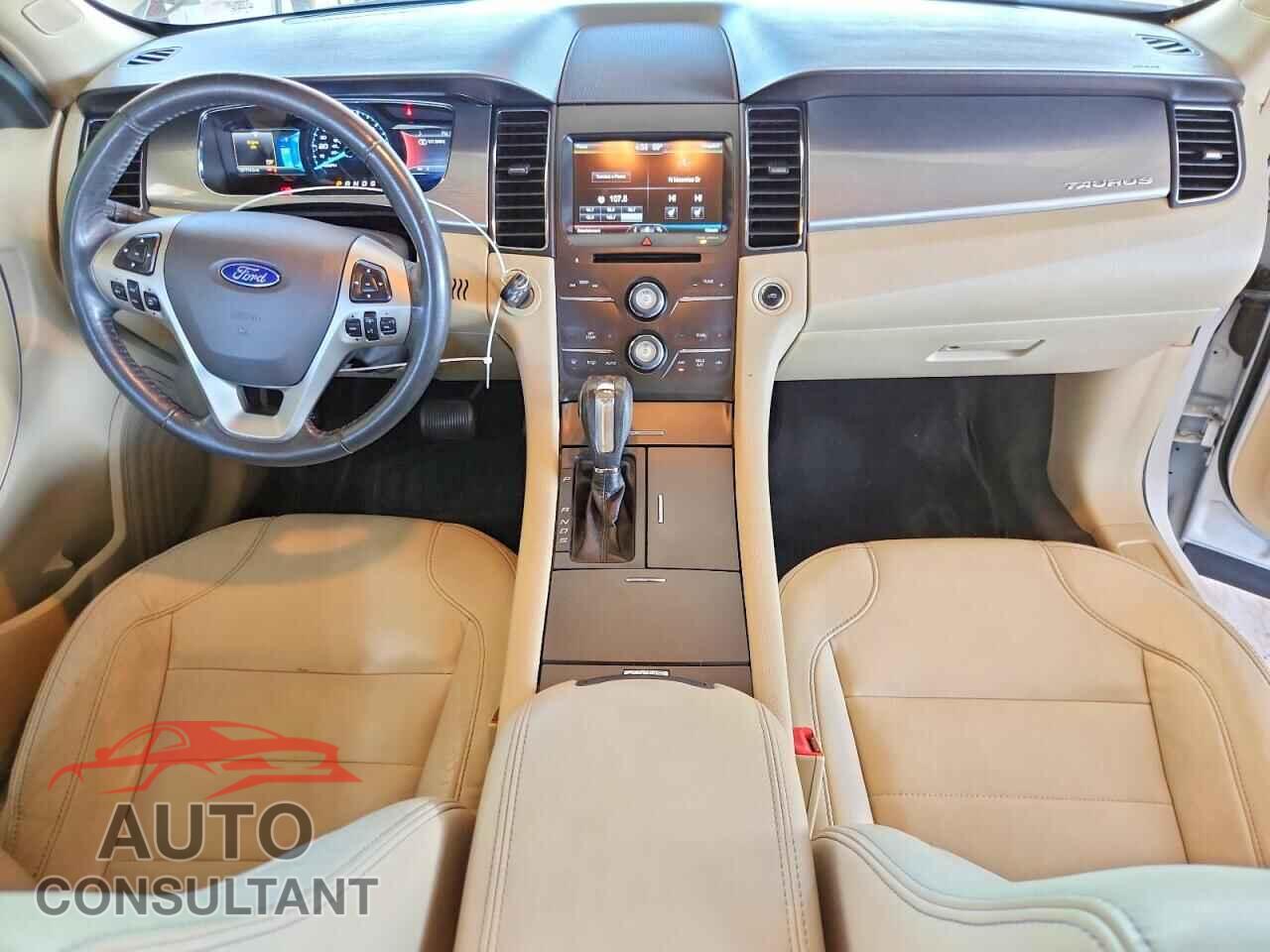 FORD TAURUS 2013 - 1FAHP2E82DG192839