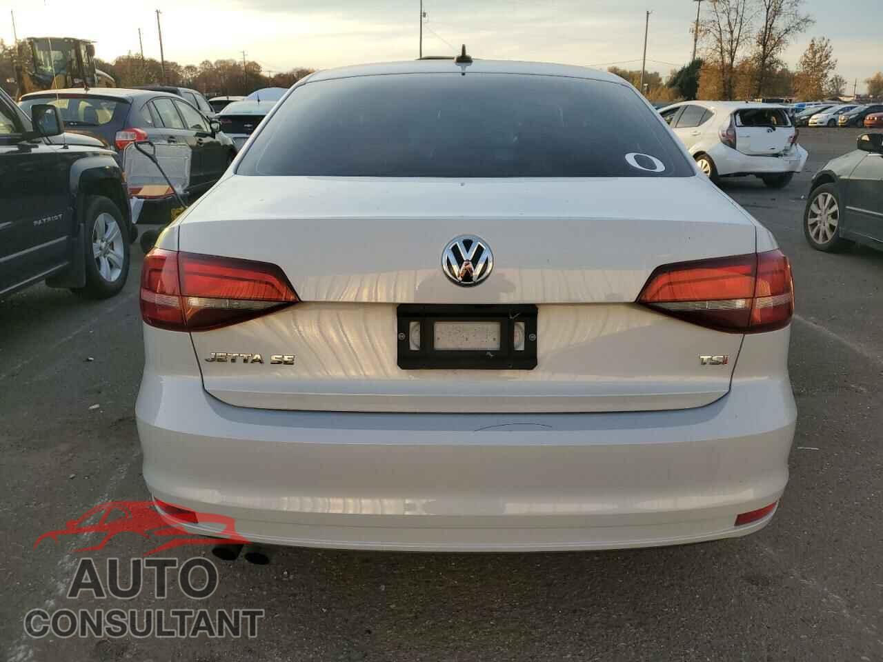 VOLKSWAGEN JETTA 2017 - 3VWDB7AJ2HM284569