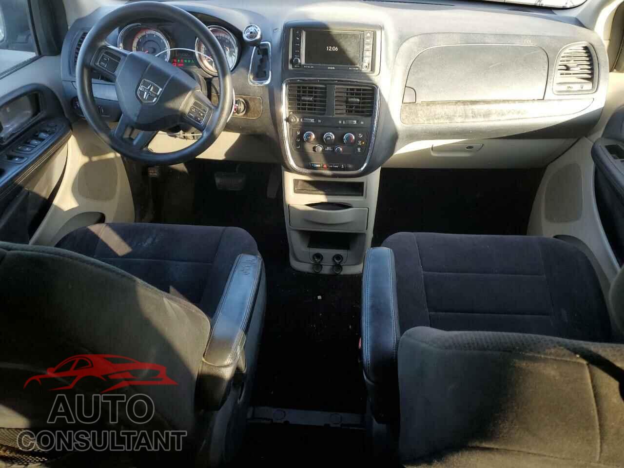DODGE CARAVAN 2011 - 2D4RN3DG9BR729059