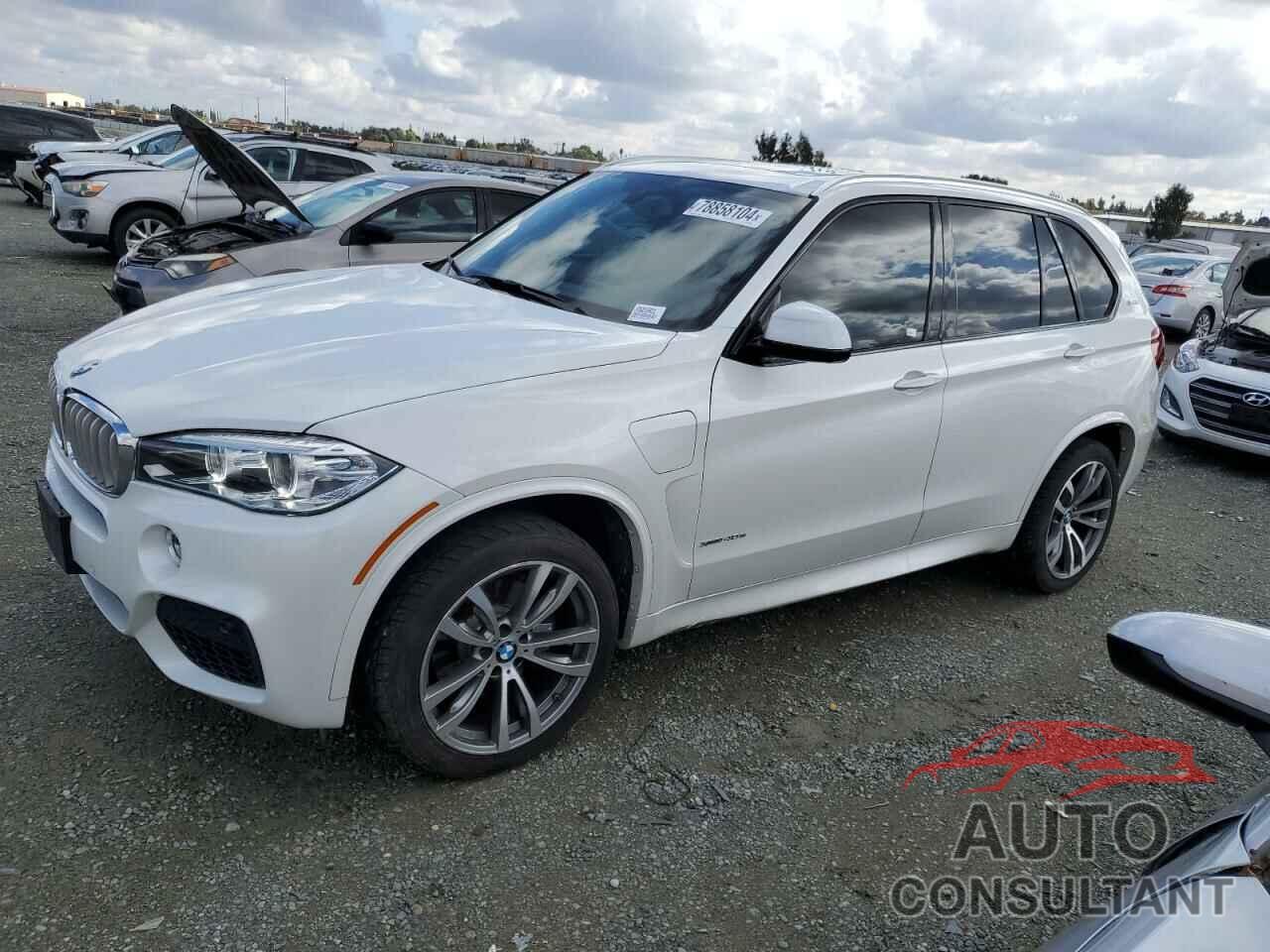 BMW X5 2018 - 5UXKT0C56J0W03901