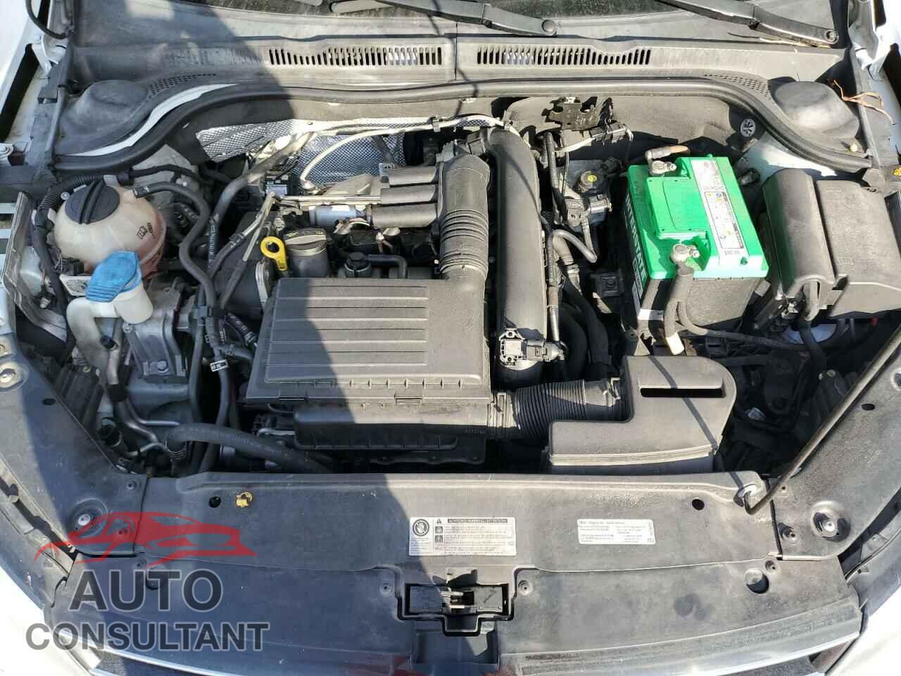 VOLKSWAGEN JETTA 2017 - 3VW2B7AJXHM370929