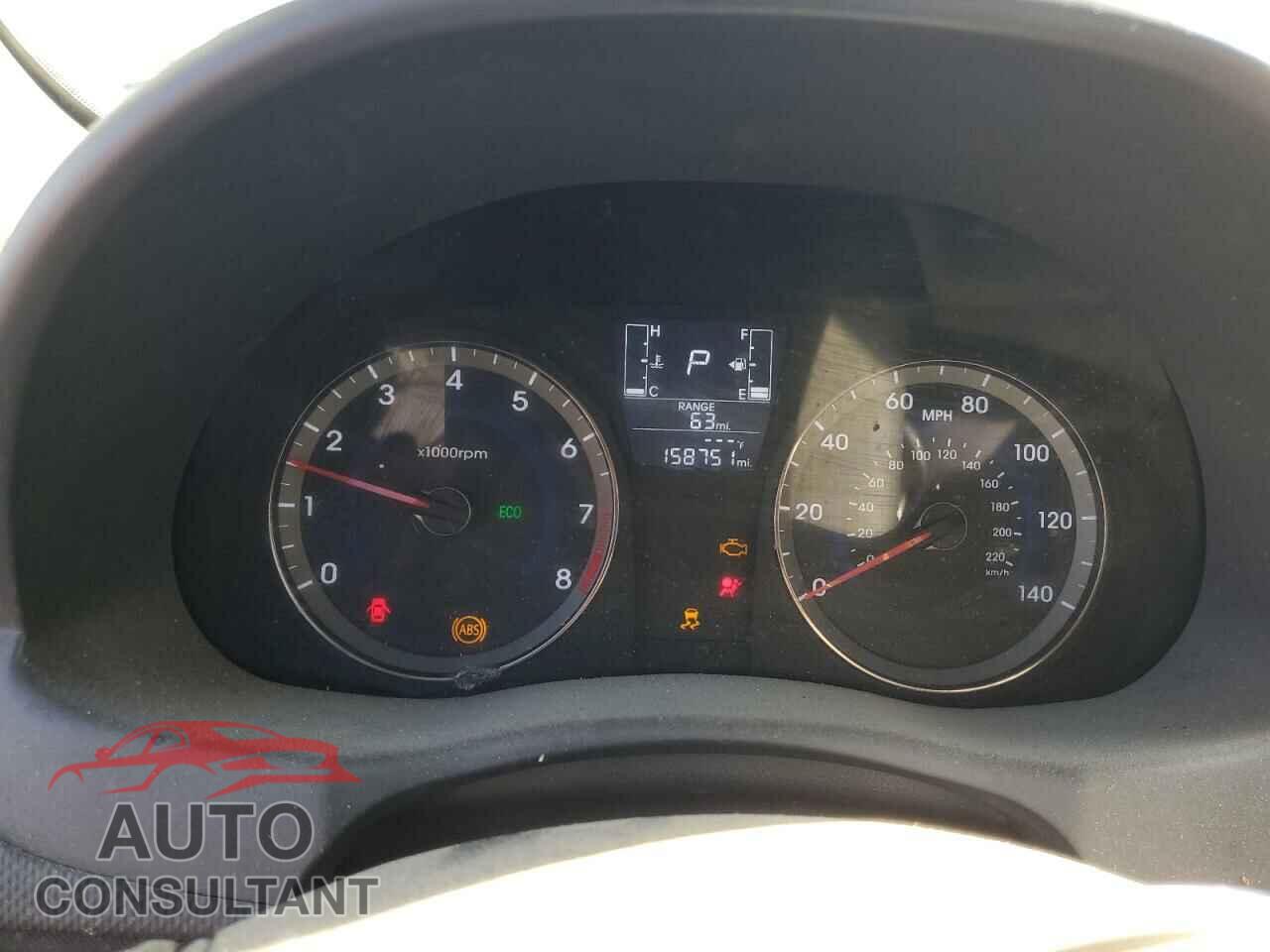 HYUNDAI ACCENT 2015 - KMHCT5AE2FU197987