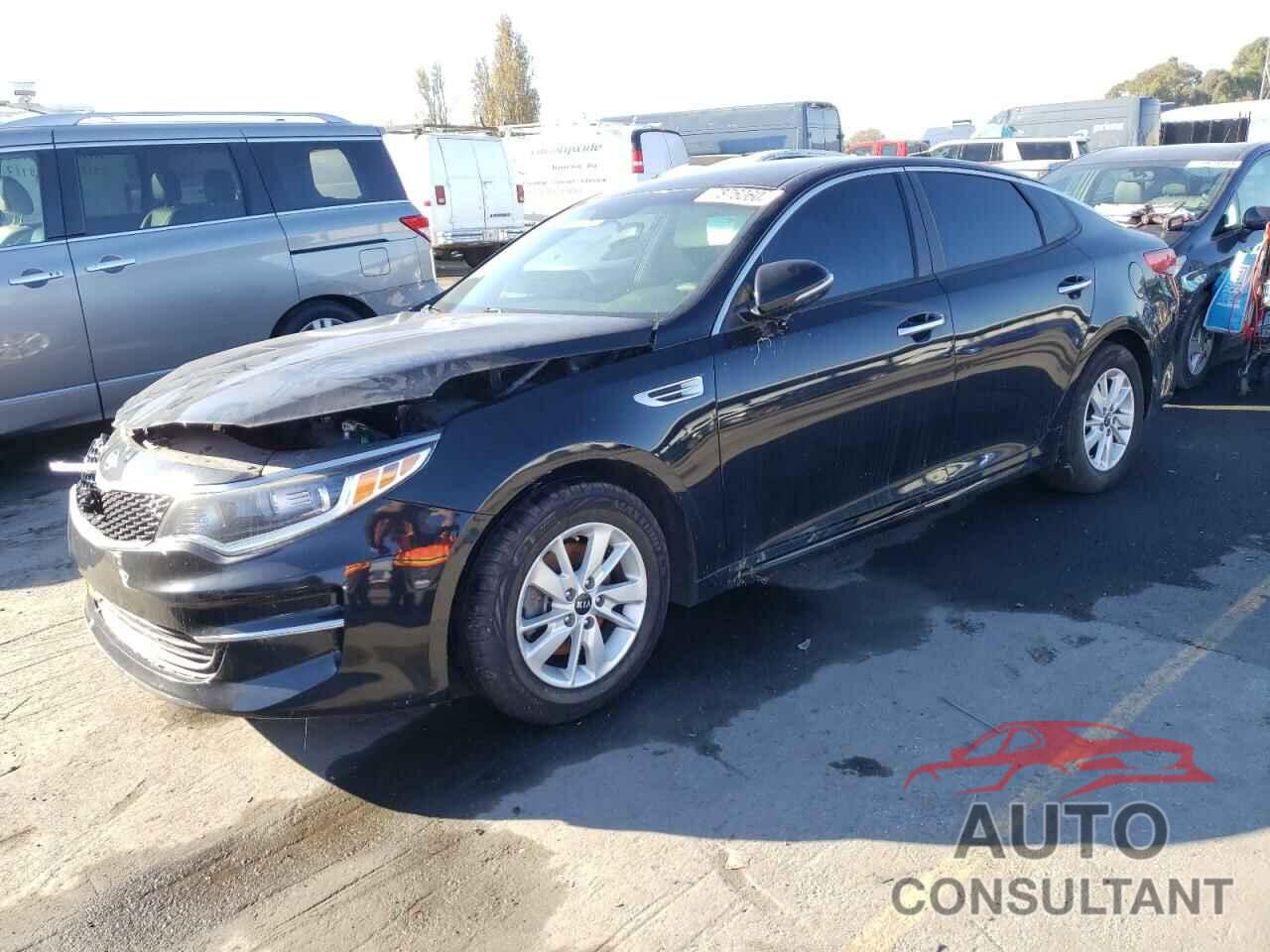 KIA OPTIMA 2018 - 5XXGT4L33JG239545