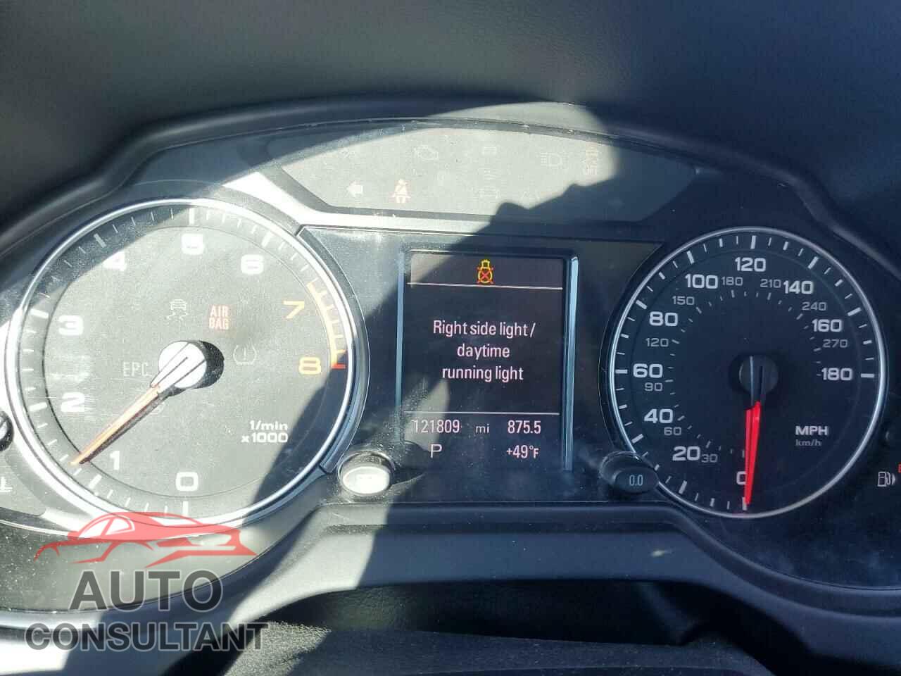 AUDI Q5 2011 - WA1DKAFP4BA096521