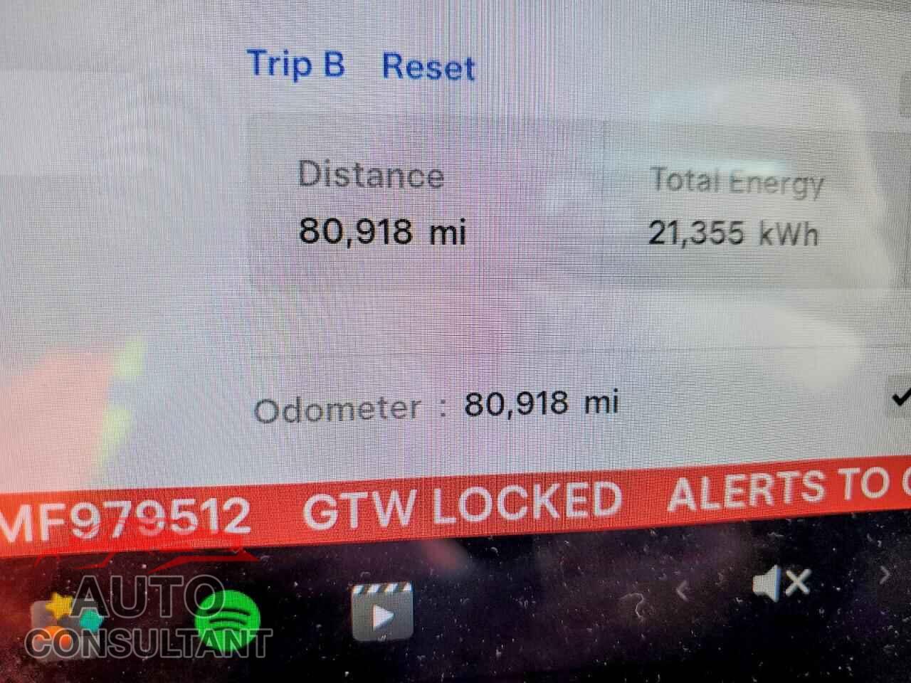 TESLA MODEL 3 2021 - 5YJ3E1EB2MF979512