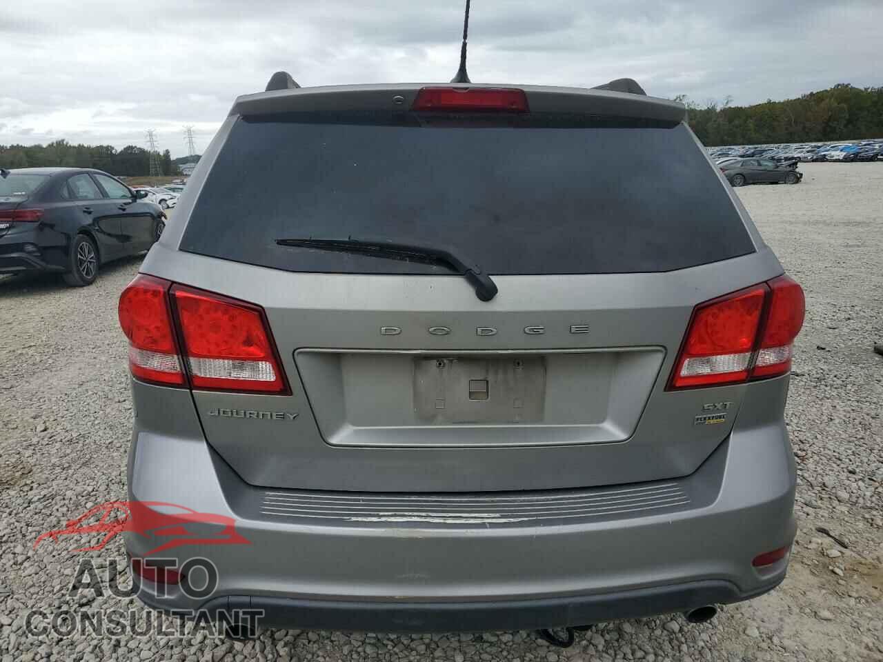 DODGE JOURNEY 2017 - 3C4PDCBG2HT523324
