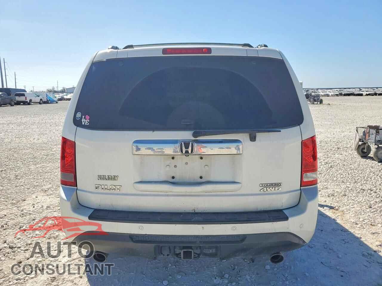 HONDA PILOT 2014 - 5FNYF4H93EB056583